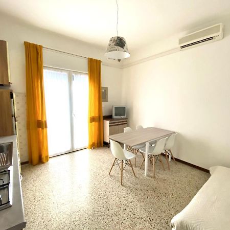 Euroresidence - Piazza Mazzini- 30 Mt Dal Mare - Immobil Relax Lido di Jesolo Buitenkant foto