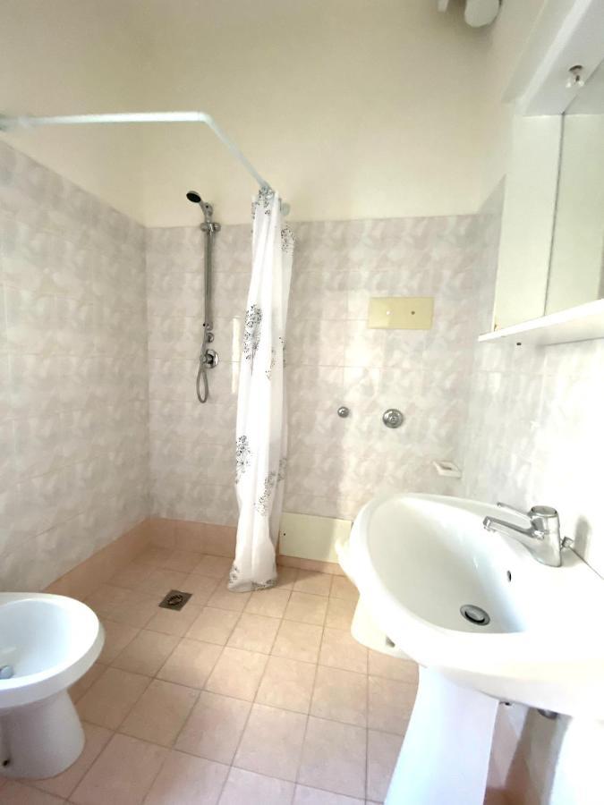 Euroresidence - Piazza Mazzini- 30 Mt Dal Mare - Immobil Relax Lido di Jesolo Buitenkant foto