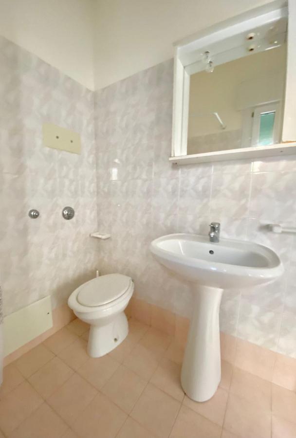 Euroresidence - Piazza Mazzini- 30 Mt Dal Mare - Immobil Relax Lido di Jesolo Buitenkant foto